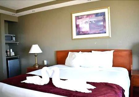 Best Host Inn Plaza Kansas City Exterior foto