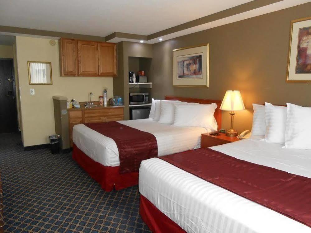 Best Host Inn Plaza Kansas City Exterior foto